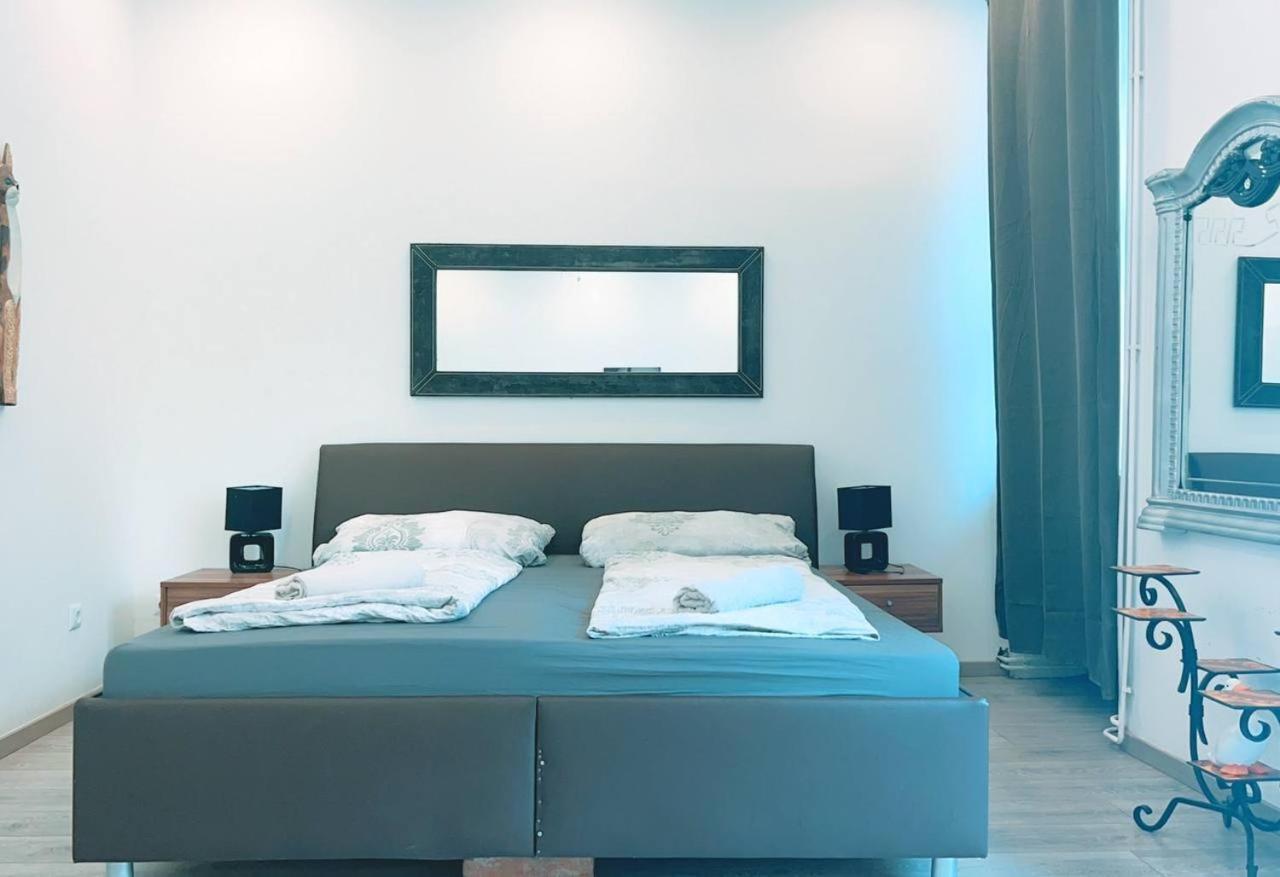 וינה Comfort Apartment 5P Hn מראה חיצוני תמונה