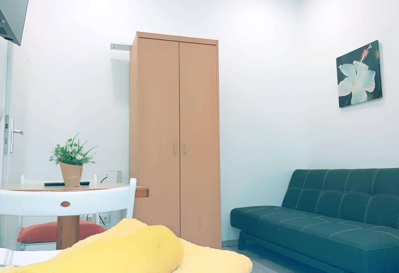 וינה Comfort Apartment 5P Hn מראה חיצוני תמונה